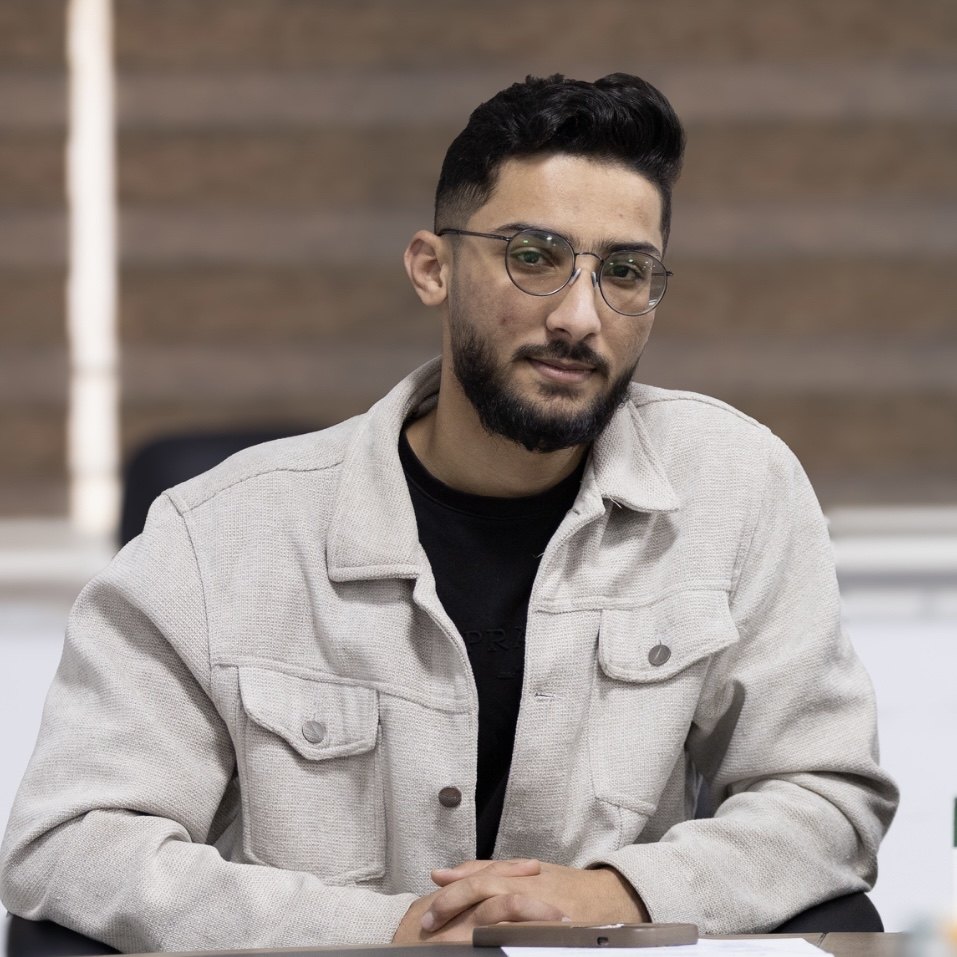 محمود عطية شرفاد